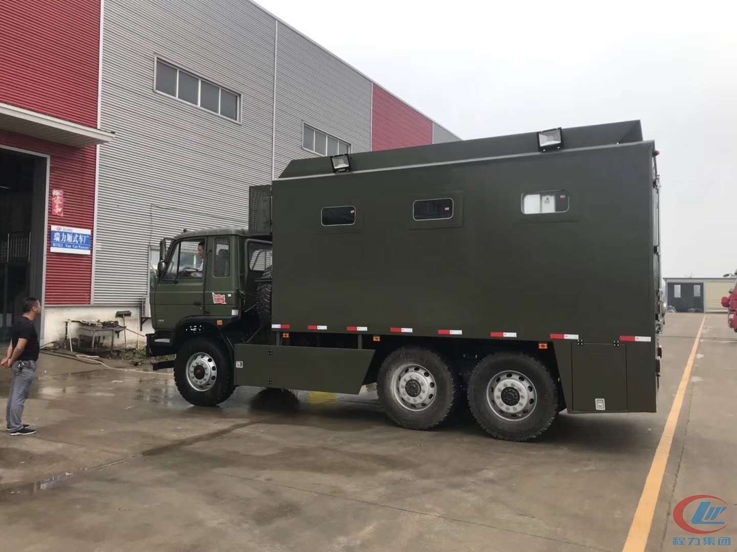 j9.com(中国区)官方网站高端后勤保障车系列新型餐车