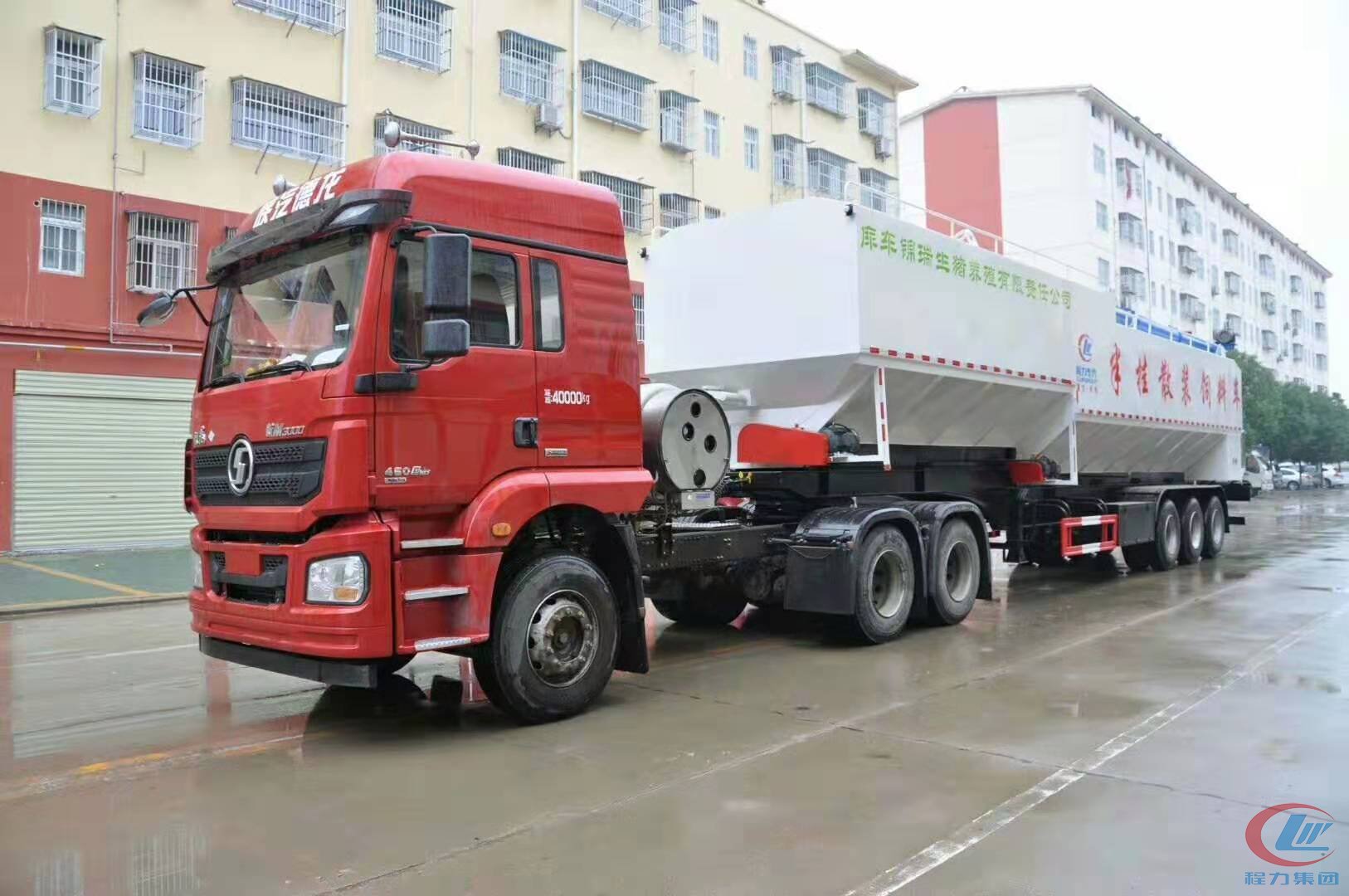 j9.com(中国区)官方网站威牌66方半挂饲料车